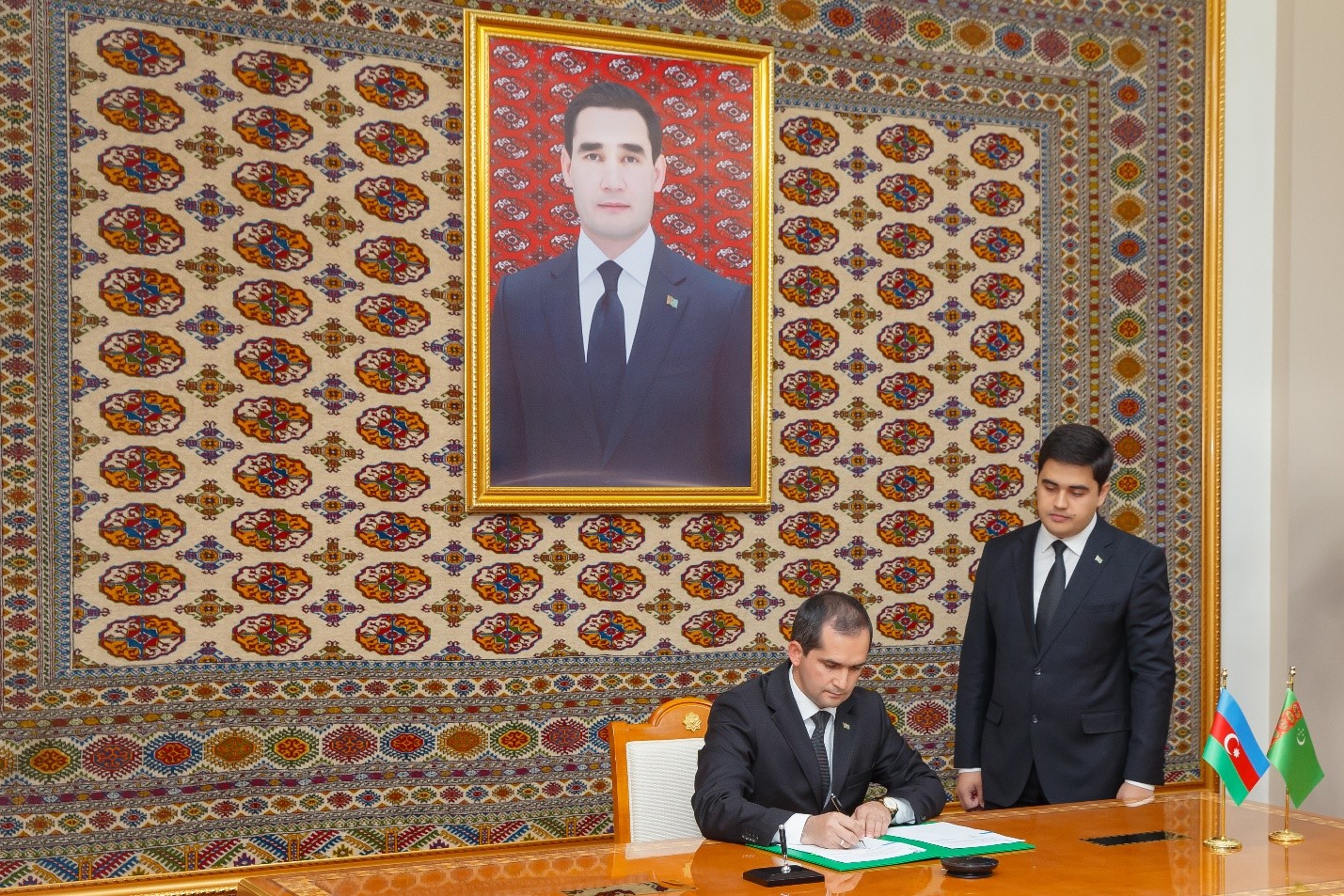 HALKARA  HYZMATDAṢLYGY