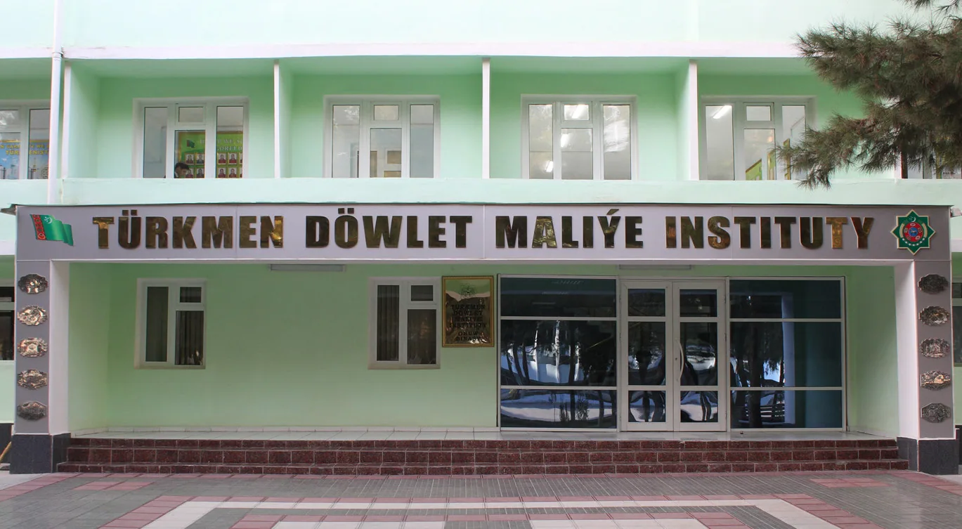 Bakalawr maksatnamasy
